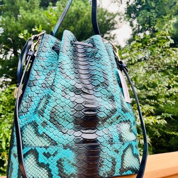 Brahmin Marlowe Blue Waterford Bucket Bag Leather NWT - Picture 6 of 11